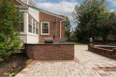 303 Huntington Rd, Union Township, NJ 07083 - Photo 45