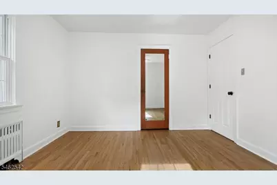 303 Huntington Rd, Union Township, NJ 07083 - Photo 23