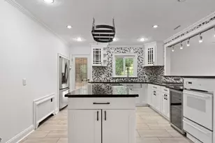 303 Huntington Rd, Union Township, NJ 07083 - Photo 15