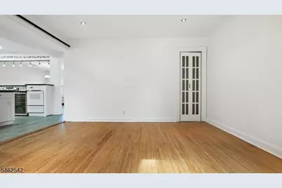 303 Huntington Rd, Union Township, NJ 07083 - Photo 19