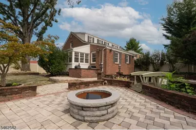 303 Huntington Rd, Union Township, NJ 07083 - Photo 43