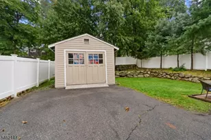17 Pequot Rd, Ringwood, NJ 07456 - Photo 43