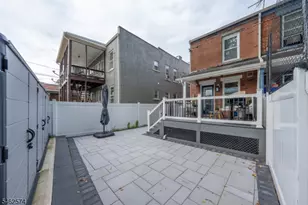 218 E 2nd St, Bound Brook, NJ 08805 - Photo 25