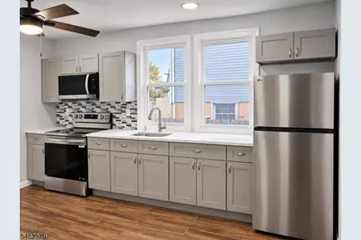 676 Clarkson Ave, Elizabeth, NJ 07202 - Photo 5