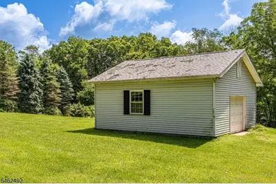 600 Montana Rd, Harmony Township, NJ 08865 - Photo 11