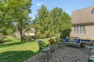 23 Constitution Way, Franklin Township, NJ 08873 - Photo 33
