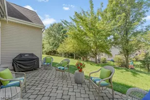 23 Constitution Way, Franklin Township, NJ 08873 - Photo 3