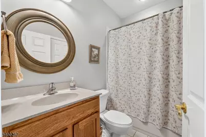 23 Constitution Way, Franklin Township, NJ 08873 - Photo 31