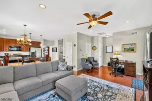 23 Constitution Way, Franklin Township, NJ 08873 - Photo 21