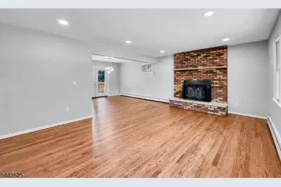 69 Cedar Tree Dr, Vernon, NJ 07422 - Photo 7