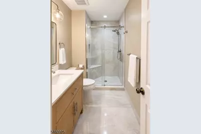 212 Strull Ct, Bridgewater, NJ 08807 - Photo 5