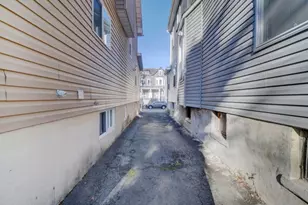 76 Amherst St, East Orange, NJ 07018 - Photo 5