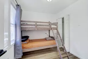 76 Amherst St, East Orange, NJ 07018 - Photo 9