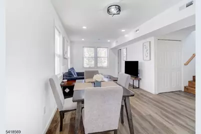76 Amherst St, East Orange, NJ 07018 - Photo 19