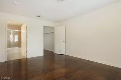 1400 Saint Georges Ave #105, Woodbridge Township, NJ 07001 - Photo 17