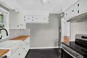 321 Jefferson Ave, North Plainfield, NJ 07060 - Photo 3