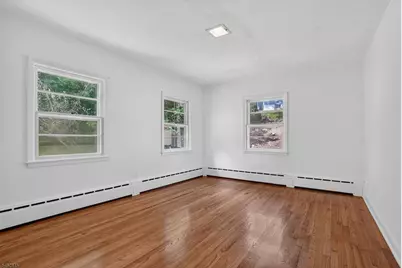 321 Jefferson Ave, North Plainfield, NJ 07060 - Photo 7