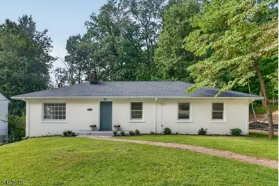 321 Jefferson Ave, North Plainfield, NJ 07060 - Photo 1