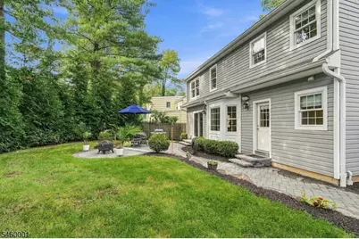 18 Lowell Ave, Summit, NJ 07901 - Photo 27