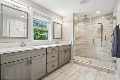 18 Lowell Ave, Summit, NJ 07901 - Photo 17
