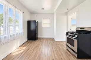 12 Maple Ave, Linden, NJ 07036 - Photo 7