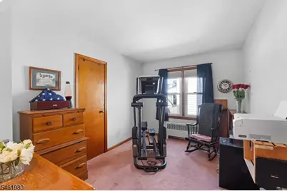 83 Eastern States Pkwy, Somerville, NJ 08876 - Photo 13