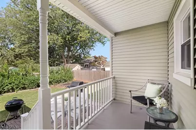 83 Eastern States Pkwy, Somerville, NJ 08876 - Photo 15