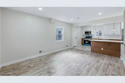 243 N 15th St, Bloomfield, NJ 07003 - Photo 3