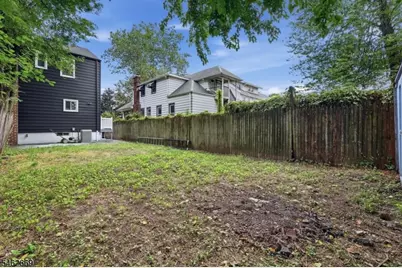243 N 15th St, Bloomfield, NJ 07003 - Photo 19