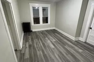 51 Hawkins St, Newark, NJ 07105 - Photo 5