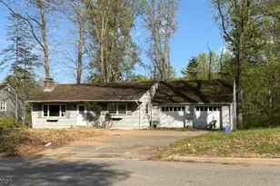 189 Center Grove Rd, Randolph Township, NJ 07869 - Photo 1