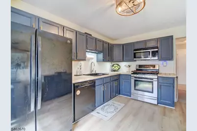 196 Drake Ln #196, Roxbury Township, NJ 07852 - Photo 13