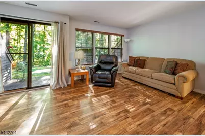 8E New Bedford Rd #E, West Milford, NJ 07480 - Photo 7
