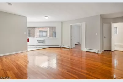 52 Cottage St #2H, South Orange, NJ 07079 - Photo 3
