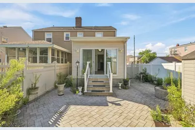 18 Memphis Ave, Belleville, NJ 07109 - Photo 17