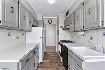926 Bloomfield Ave #6C, Glen Ridge Boro Twp., NJ 07028 - Photo 11