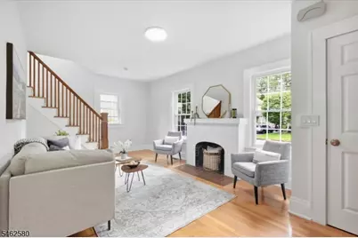 77 Meadowbrook Rd, Millburn, NJ 07078 - Photo 3