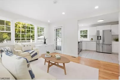 77 Meadowbrook Rd, Millburn, NJ 07078 - Photo 17