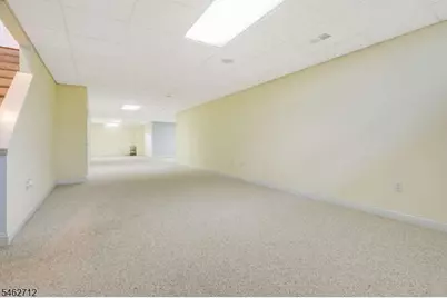 81 Crestview Dr, Clinton Township, NJ 08809 - Photo 31