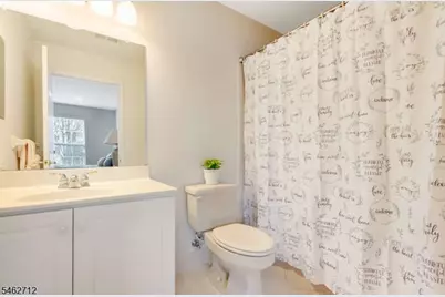 81 Crestview Dr, Clinton Township, NJ 08809 - Photo 21
