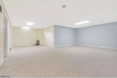 81 Crestview Dr, Clinton Township, NJ 08809 - Photo 29