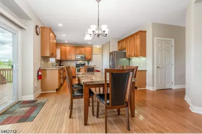 81 Crestview Dr, Clinton Township, NJ 08809 - Photo 9