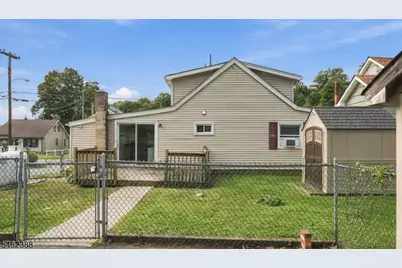 33 Schwarz Blvd, Jefferson Township, NJ 07849 - Photo 29