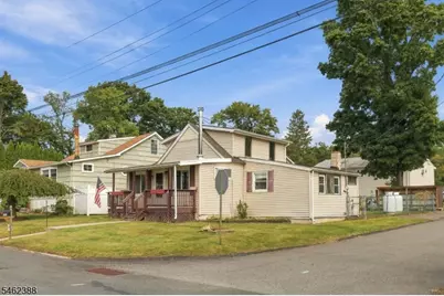 33 Schwarz Blvd, Jefferson Township, NJ 07849 - Photo 5