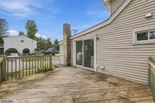 33 Schwarz Blvd, Jefferson Township, NJ 07849 - Photo 27