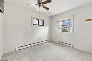 33 Schwarz Blvd, Jefferson Township, NJ 07849 - Photo 17