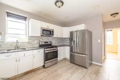 89 Tremont Ave, East Orange, NJ 07018 - Photo 21