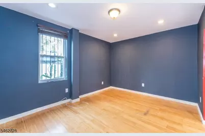 89 Tremont Ave, East Orange, NJ 07018 - Photo 9