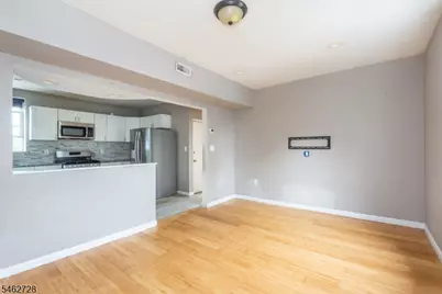 89 Tremont Ave, East Orange, NJ 07018 - Photo 19