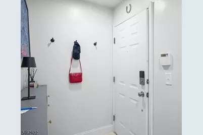 100 1st #6, Keyport, NJ 07735 - Photo 5